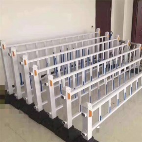 河南品蘭金屬制品 專業(yè)制造交通及公共管理用金屬標牌